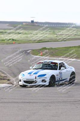 media/Feb-24-2024-CalClub SCCA (Sat) [[de4c0b3948]]/Group 1/Qualifying (Off Ramp)/